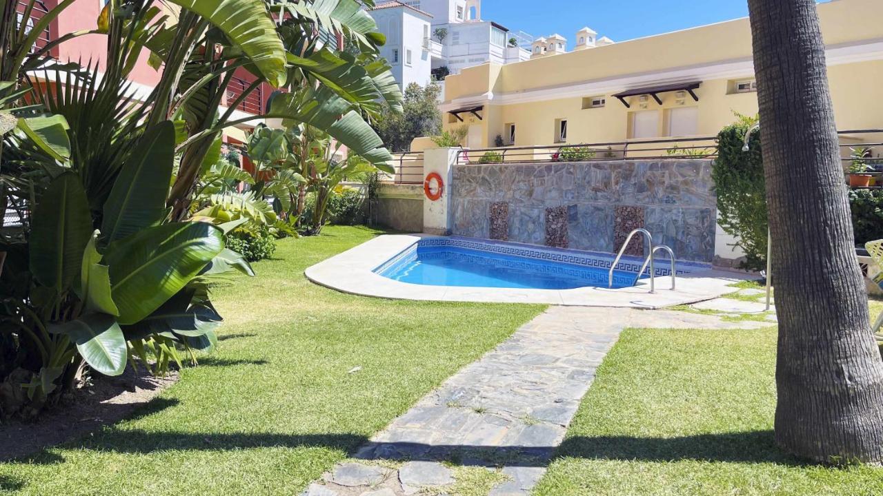 Nuevo Con Piscina Y Parking En La Playa Apartment Torre de Benagalbon Exterior photo
